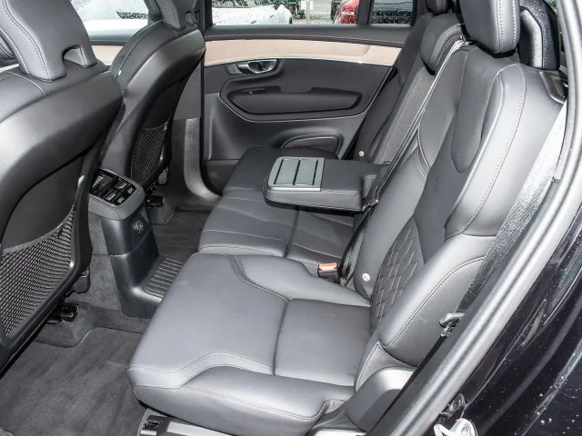 Volvo XC90 AWD Dark Plus T8