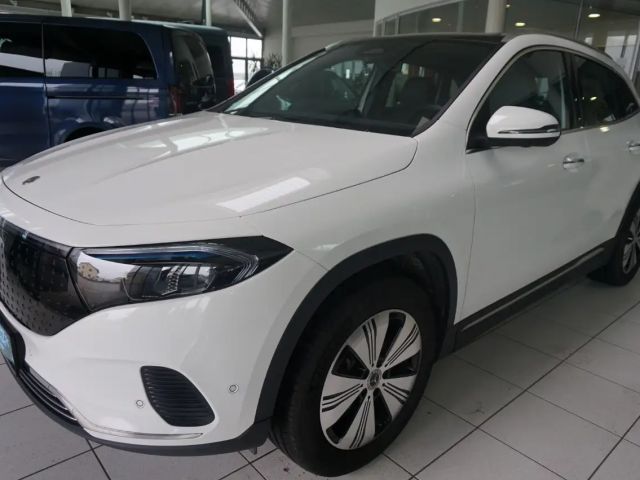 Mercedes-Benz EQA 300 4MATIC
