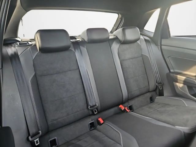 Volkswagen Polo 2.0 TSI DSG GTI