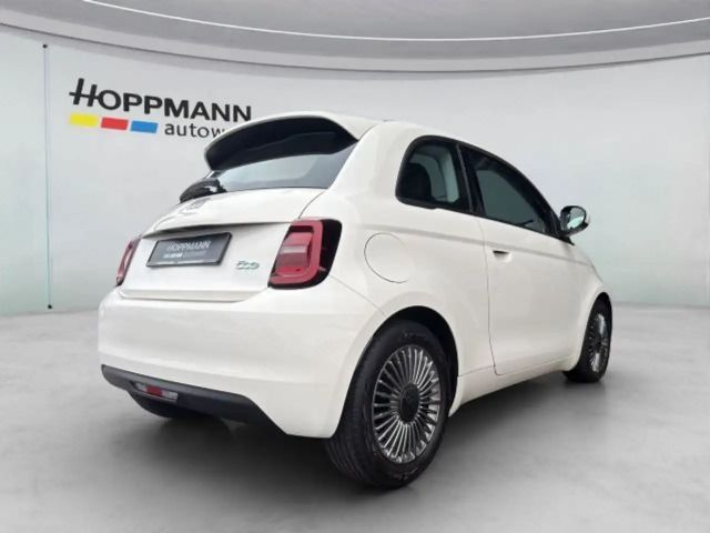Fiat 500e Base 42kWh*NAVI*KLIMAAUT*TEMPOMAT*