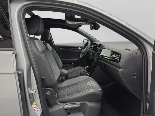 Volkswagen T-Roc 1.5 eTSI DSG R-Line