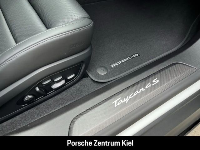 Porsche Taycan 4S