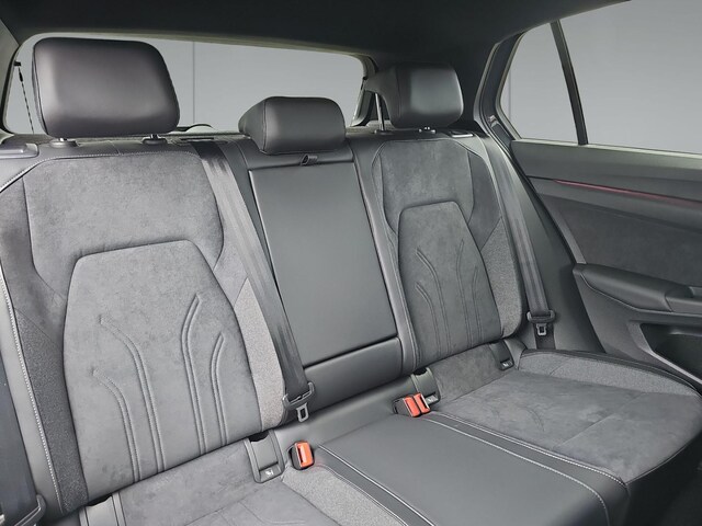 Volkswagen Golf 1.5 eTSI DSG Golf VIII