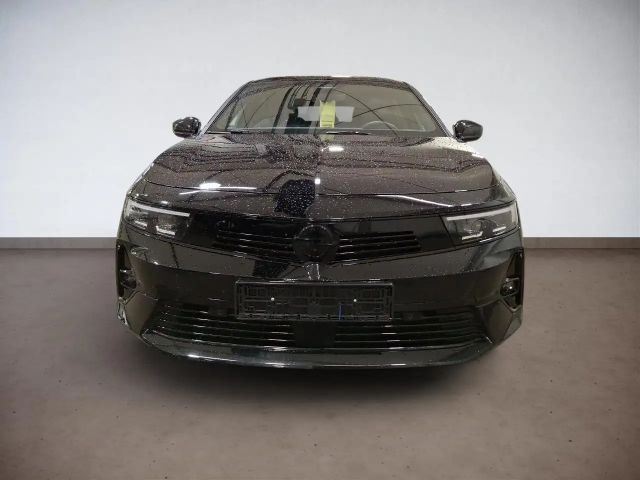 Opel Astra GS-Line Grand Sport