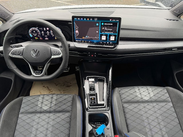 Volkswagen Golf 1.5 eTSI Golf VIII Variant