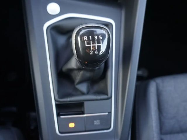 Volkswagen Golf 1.0 TSI Golf VIII Move