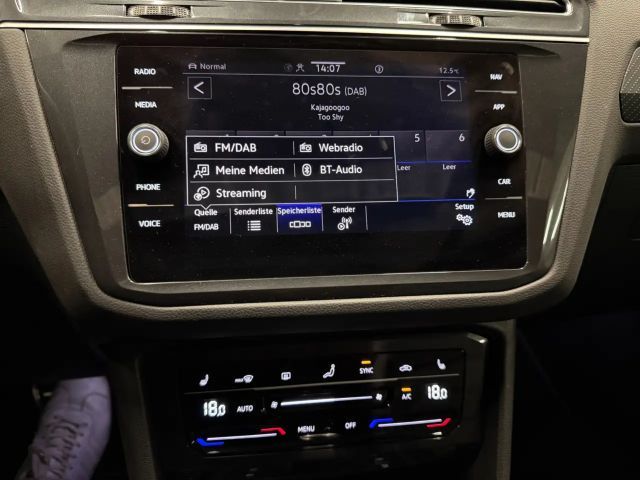 Volkswagen Tiguan 4Motion R-Line Style