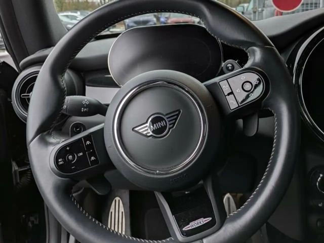 MINI John Cooper Works Cabrio Navi. PDC. Driv.Ass.