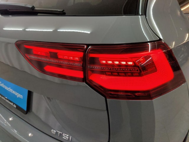 Volkswagen Golf 1.5 eTSI Move Variant