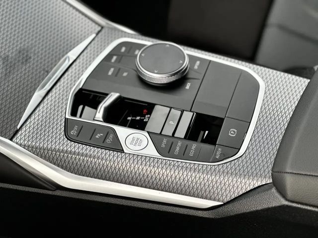 BMW 320 320i M-Sport Touring