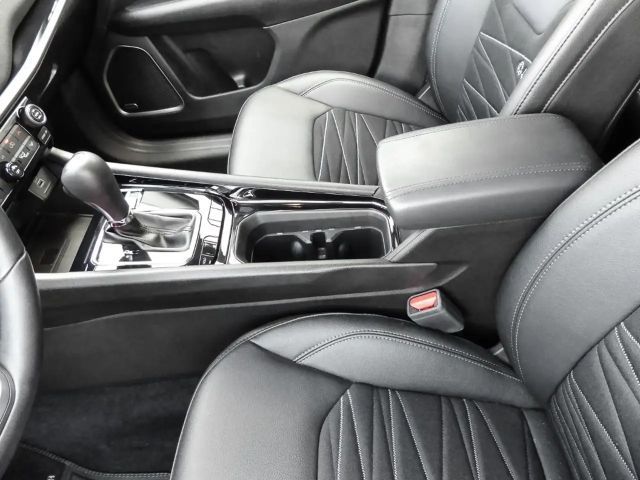 Jeep Compass Soundsystem LED ACC Apple CarPlay Android Auto Meh