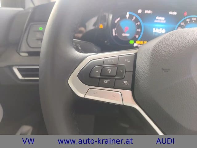 Volkswagen Golf Style eHybrid