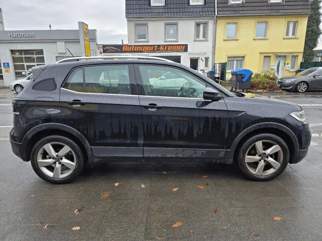 Volkswagen T-Cross Style
