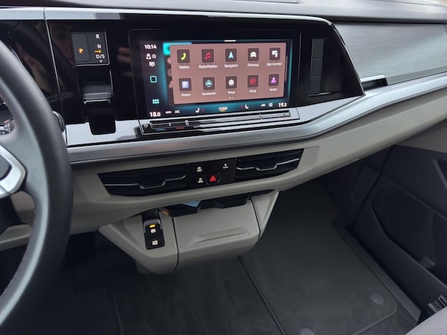 Volkswagen Multivan 2.0 TDI DSG IQ.Drive T7