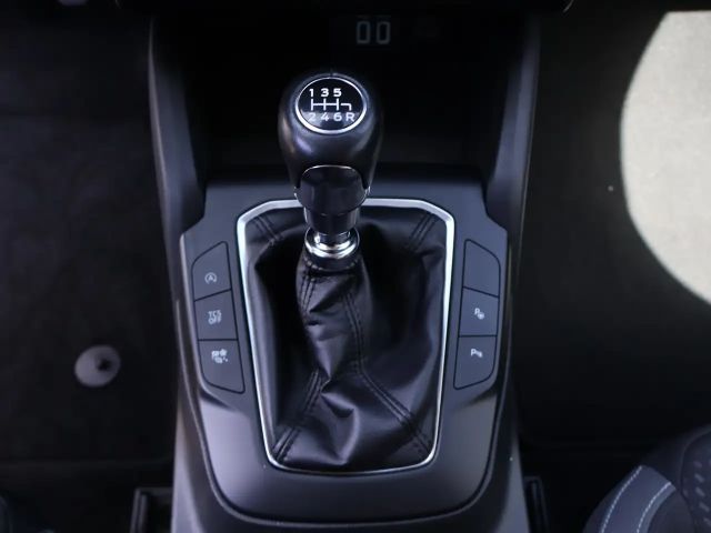 Ford Focus Cool & Connect