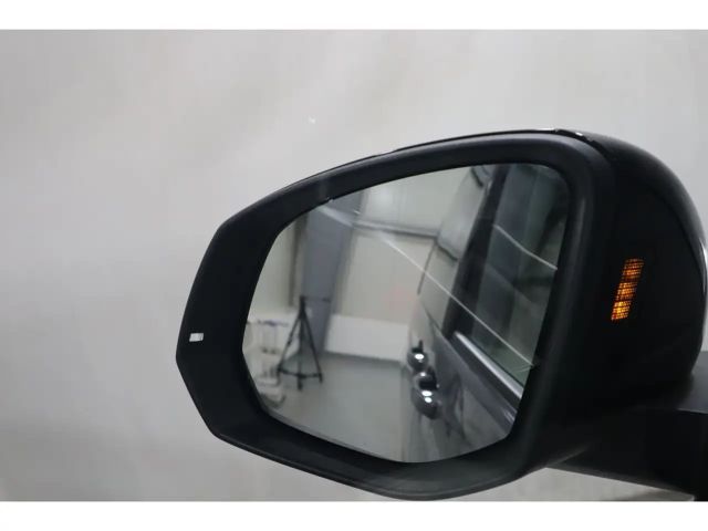 Volkswagen Multivan Life T7