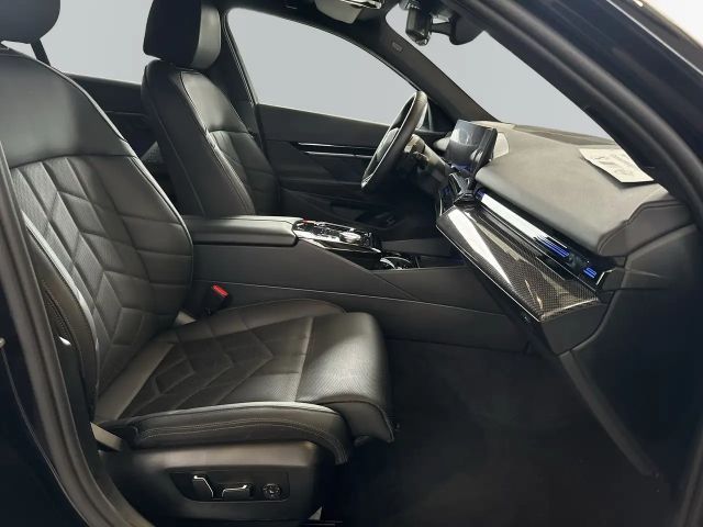 BMW 540 540d M-Sport Sedan xDrive