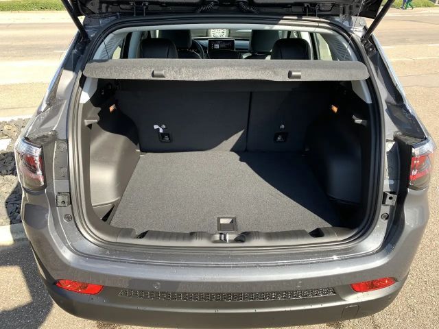 Jeep Compass Altitude Hybrid