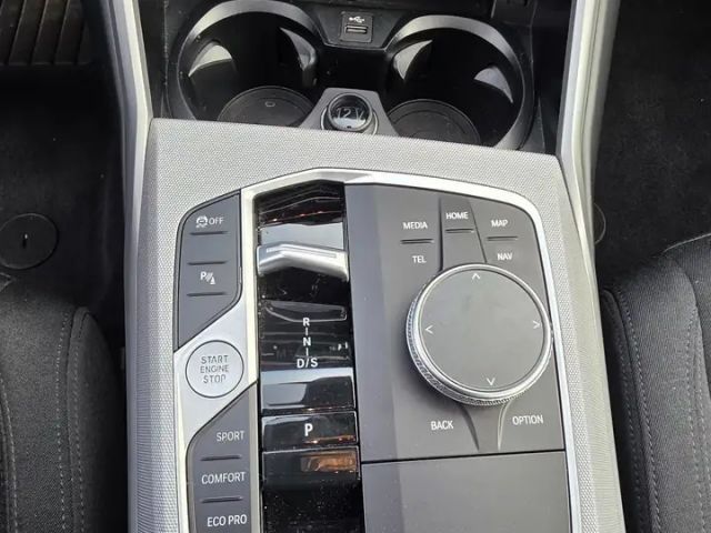 BMW 320 320d Touring xDrive