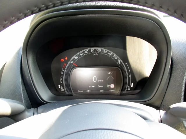 Toyota Aygo X Play X-play