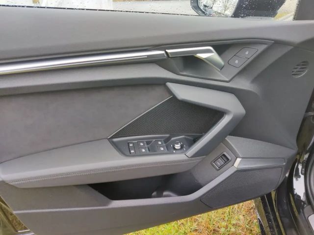 Audi RS3 Quattro S-Tronic Sedan Sportback