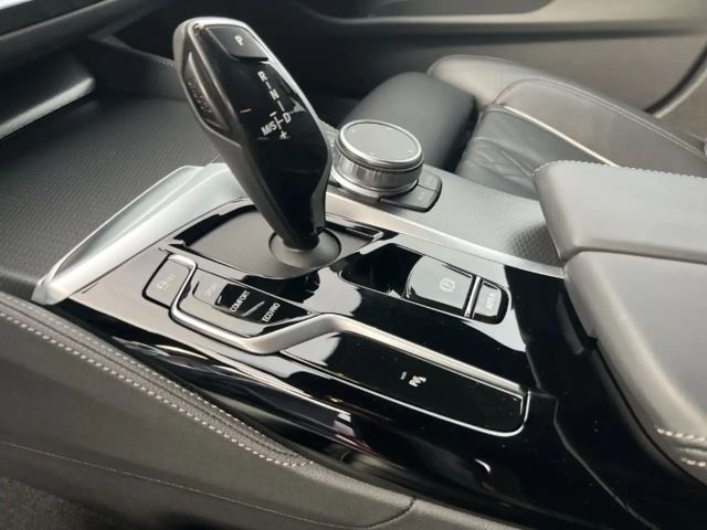 BMW 530 530i M-Sport Touring xDrive