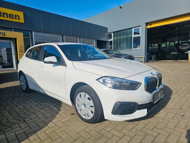 BMW 116 116i Sedan