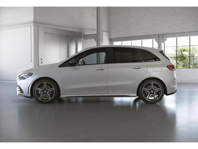 Mercedes-Benz B 200 AMG Line