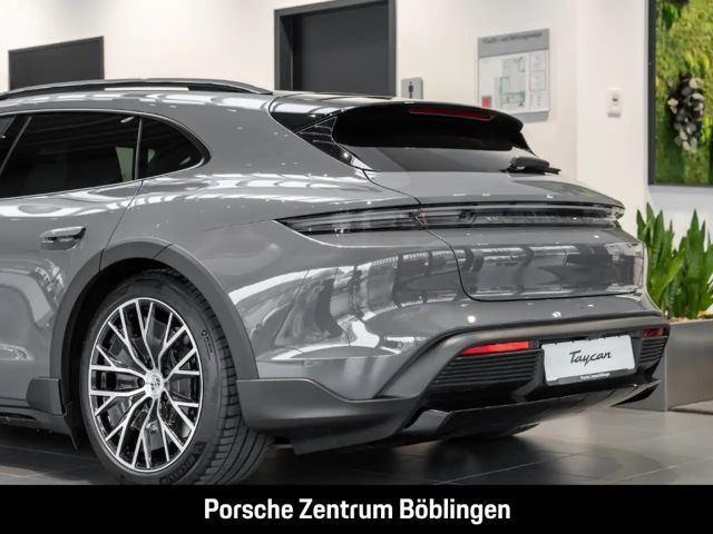 Porsche Taycan 4 Cross Turismo
