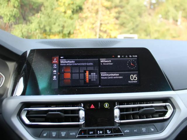 BMW 318 318i Touring