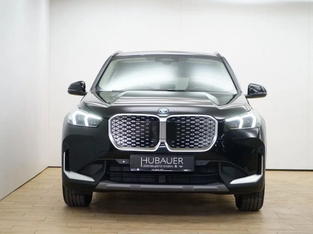 BMW iX1 xDrive30