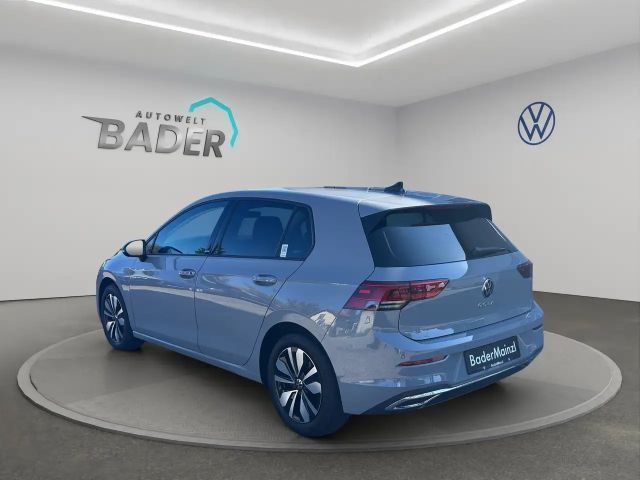 Volkswagen Golf 1,5 TSI Navi LED AHK SHZ RFK ACC