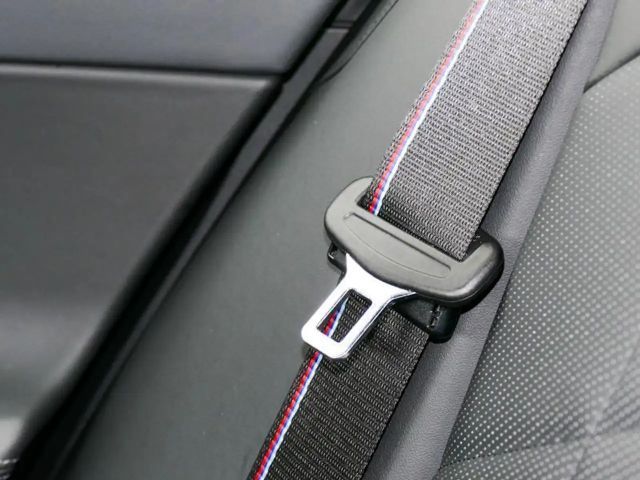 BMW 530 530e M-Sport Sedan