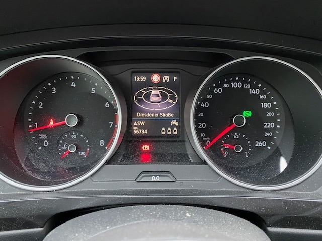 Volkswagen Tiguan 2.0 TSI Business DSG Sport