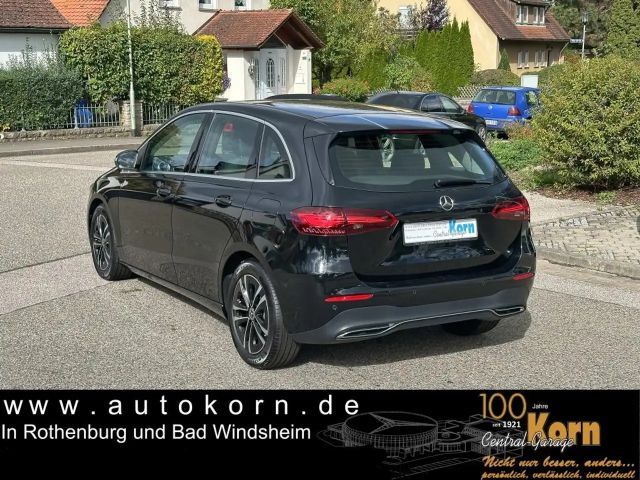 Mercedes-Benz B 200 Progressive