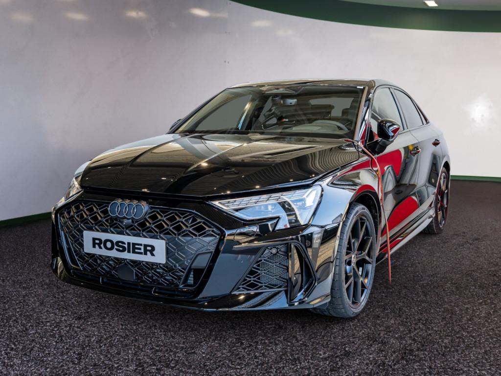 Audi RS3 S-Tronic Sedan