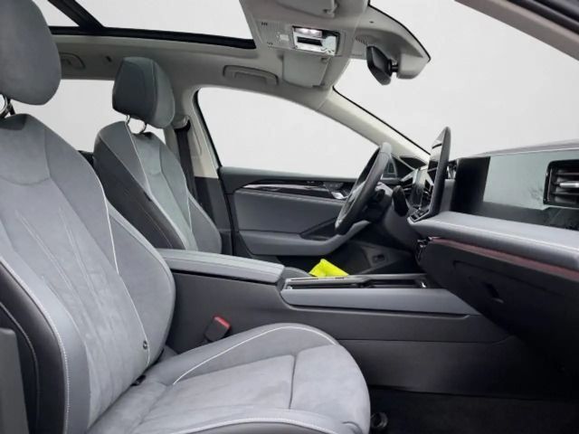 Volkswagen Passat 1.5 eTSI Business DSG Variant