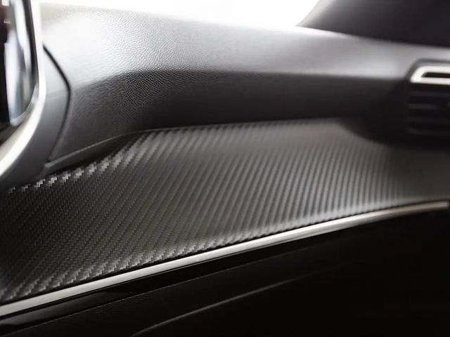 Peugeot 2008 Allure Pack PureTech