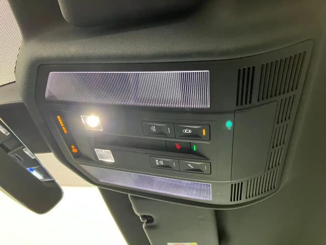 Volkswagen Touareg 4Motion R-Line