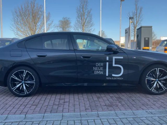 BMW i5 M-Sport Sedan eDrive40