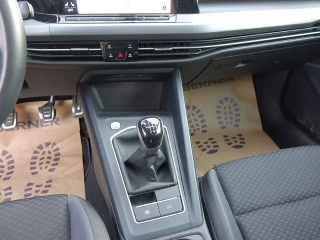 Volkswagen Golf ACT Life