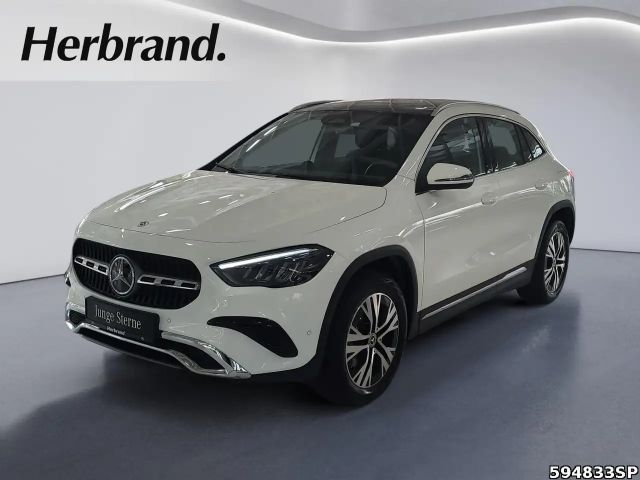 Mercedes-Benz GLA 180 Progressive
