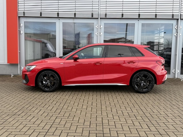 Audi A3 30 TFSI S-Line S-Tronic Sportback