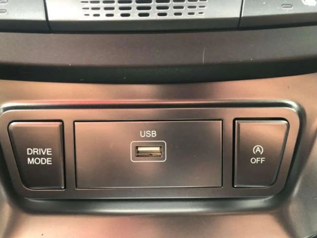 SsangYong Tivoli 2WD