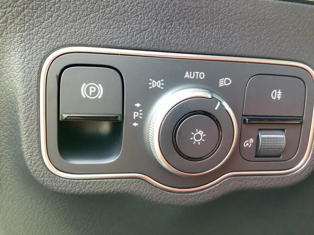 Mercedes-Benz B 200 Progressive