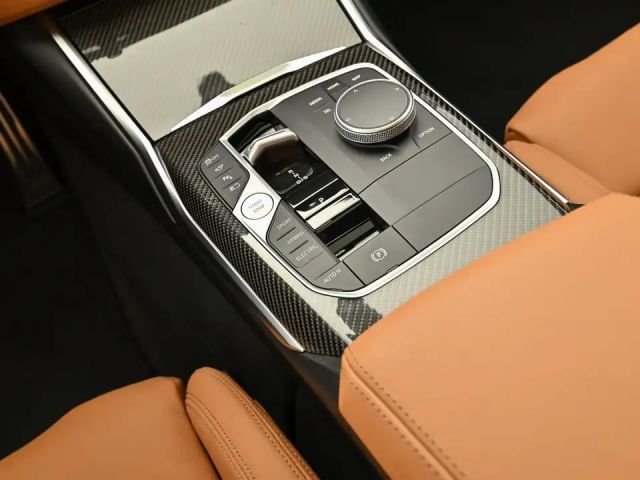 BMW 330 330e Sedan xDrive