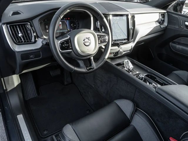 Volvo XC60 Dark Plus