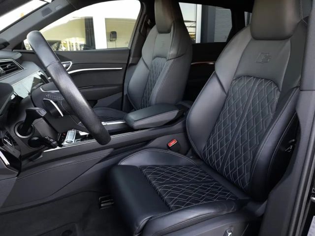 Audi e-tron Quattro S-Line