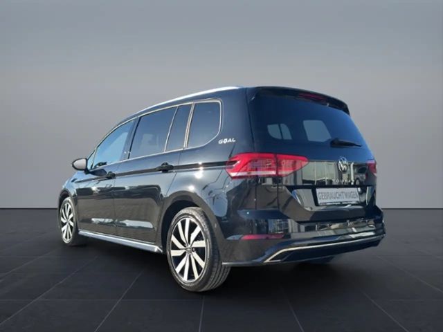 Volkswagen Touran IQ.Drive Pro R-Line