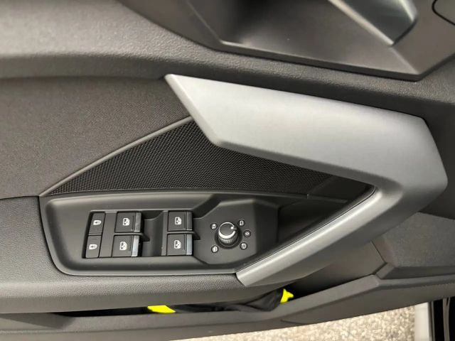 Audi A3 30 TFSI Sedan